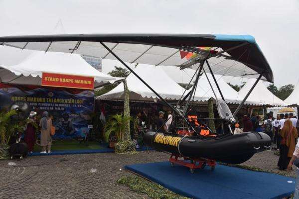 Navy Fair 2026 Digelar di Monas, Warga Antusias Lihat Alutsista TNI AL Navy Fair 2026 Digelar di Monas, Warga Antusias Lihat Alutsista TNI AL