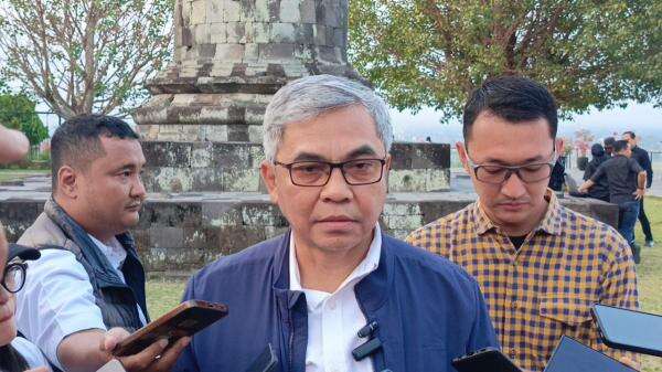 Sempat Absen, Nusron Wahid Kembali Dipanggil KPK Hari Ini Sempat Absen, Nusron Wahid Kembali Dipanggil KPK Hari Ini