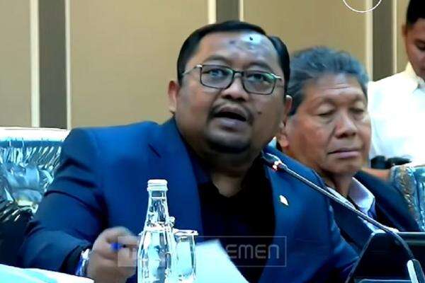 Anggota DPR Murka Tak Ada CCTV di Rumah Dinas Lapas Cibinong: Konyol Namanya Ini Anggota DPR Murka Tak Ada CCTV di Rumah Dinas Lapas Cibinong: Konyol Namanya Ini