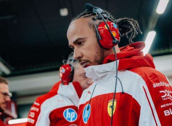 Kisah Perseteruan Singkat Lewis Hamilton dan Jon Jones Usai Aksi Berburu Babi di Udara Kisah Perseteruan Singkat Lewis Hamilton dan Jon Jones Usai Aksi Berburu Babi di Udara