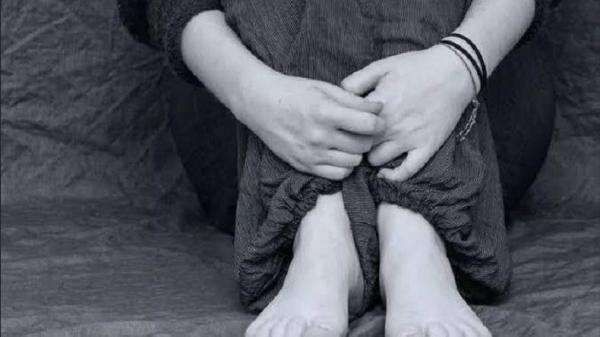 Gadis di Surabaya Diduga Dicabuli Ayah Tiri Berulang Kali saat Ibu Pergi Pengajian Gadis di Surabaya Diduga Dicabuli Ayah Tiri Berulang Kali saat Ibu Pergi Pengajian