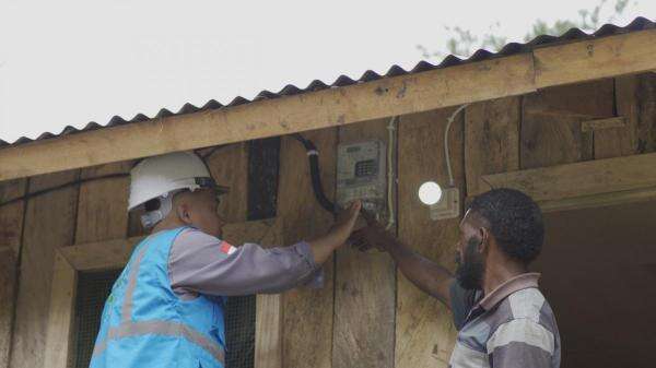 Bahlil Akui 10 Ribu Desa Belum Menikmati Listrik Bahlil Akui 10 Ribu Desa Belum Menikmati Listrik