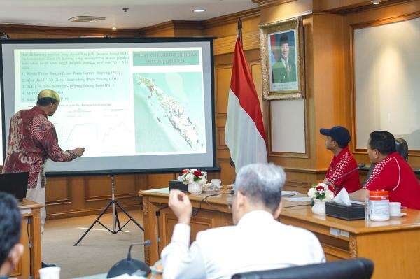 Pemerintah Modifikasi Cuaca di Riau hingga Kalimantan, Optimalkan Penanganan Karhutla Pemerintah Modifikasi Cuaca di Riau hingga Kalimantan, Optimalkan Penanganan Karhutla