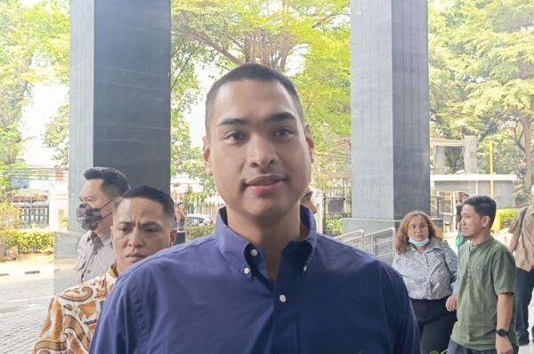 Dito Ariotedjo Sebut Yaqut Tak Terlibat Pembahasan Kuota Haji antara Jokowi dan MBS Dito Ariotedjo Sebut Yaqut Tak Terlibat Pembahasan Kuota Haji antara Jokowi dan MBS