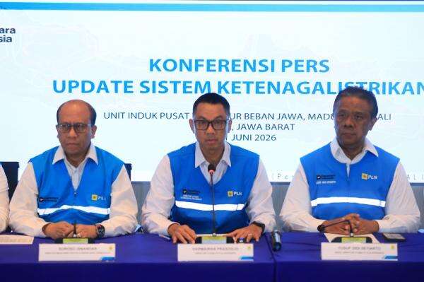 PLN Pastikan Pemadaman Listrik di Jawa Berangsur Membaik PLN Pastikan Pemadaman Listrik di Jawa Berangsur Membaik