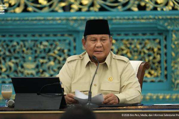 Prabowo Perintahkan Pemerintah Bergerak Cepat Tangani Gempa NTT, Ini 2 Fokus Utamanya Prabowo Perintahkan Pemerintah Bergerak Cepat Tangani Gempa NTT, Ini 2 Fokus Utamanya