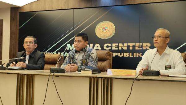 MA Ancam Pecat Hakim PN Pati jika Terbukti Terima Suap Rp1 Miliar MA Ancam Pecat Hakim PN Pati jika Terbukti Terima Suap Rp1 Miliar
