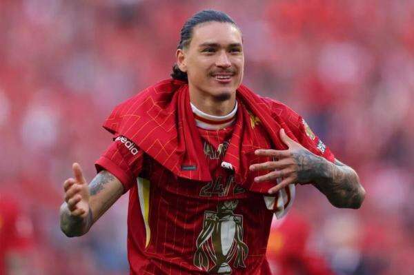Rekrutan Baru Liverpool Bocor ke Publik! Darwin Nunez Beri Pengumuman Heboh Rekrutan Baru Liverpool Bocor ke Publik! Darwin Nunez Beri Pengumuman Heboh