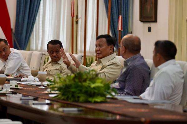 Prabowo Lanjutkan Stimulus Ekonomi hingga Tahun 2027, Ini Daftarnya Prabowo Lanjutkan Stimulus Ekonomi hingga Tahun 2027, Ini Daftarnya
