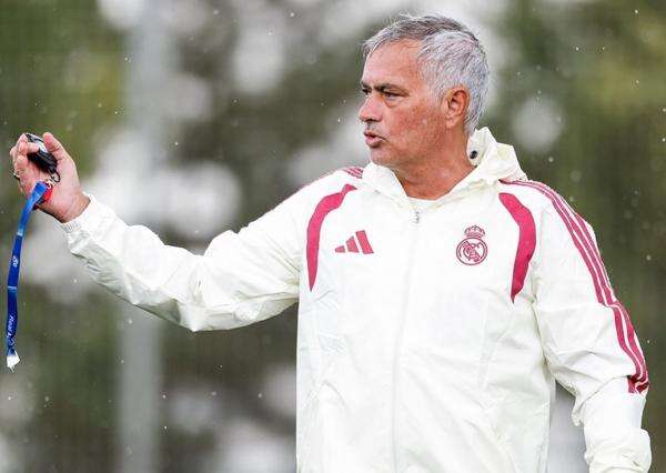 Kembali ke Real Madrid, Jose Mourinho Bongkar Penyebab Konflik Lama dengan Iker Casillas Kembali ke Real Madrid, Jose Mourinho Bongkar Penyebab Konflik Lama dengan Iker Casillas
