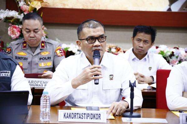 Kortas Tipikor Polri bakal Periksa Kementerian ESDM terkait Korupsi Pengadaan Batu Bara PLTU Kortas Tipikor Polri bakal Periksa Kementerian ESDM terkait Korupsi Pengadaan Batu Bara PLTU