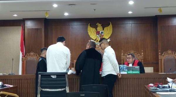 Sidang Dugaan Pemerasan, Saksi Ungkap Kronologi Kejadian hingga Diintimidasi Sidang Dugaan Pemerasan, Saksi Ungkap Kronologi Kejadian hingga Diintimidasi