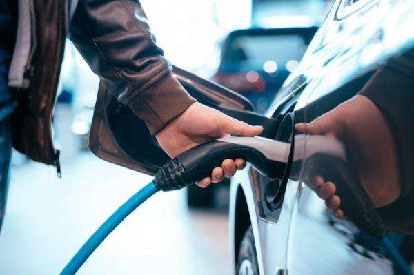 Pengumuman Insentif Mobil dan Motor Listrik Ditargetkan Dua Pekan Lagi Pengumuman Insentif Mobil dan Motor Listrik Ditargetkan Dua Pekan Lagi