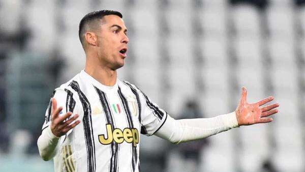 Pjanic Bongkar Trik Juventus Singkirkan Cristiano Ronaldo dari Tendangan Bebas Pjanic Bongkar Trik Juventus Singkirkan Cristiano Ronaldo dari Tendangan Bebas