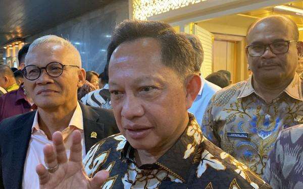 Kemendagri Alokasikan Rp10 Triliun untuk Bangun Rumah Korban Terdampak Bencana Sumatera Kemendagri Alokasikan Rp10 Triliun untuk Bangun Rumah Korban Terdampak Bencana Sumatera