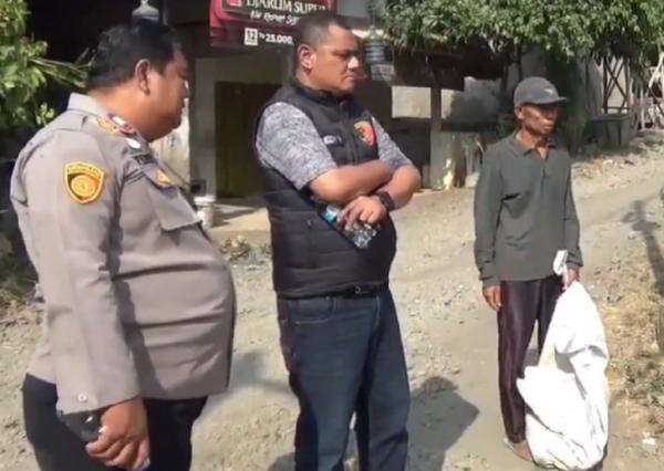 Tukang Ojek di Cianjur Jadi Korban Begal Bersajam, Motor Raib hingga Jari Nyaris Putus Tukang Ojek di Cianjur Jadi Korban Begal Bersajam, Motor Raib hingga Jari Nyaris Putus