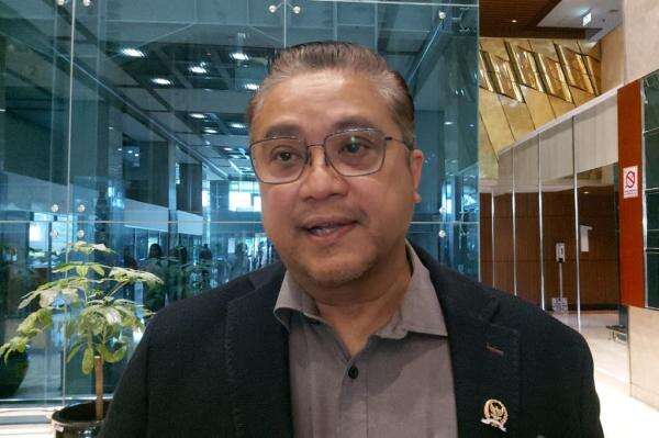 Dede Yusuf Tak Setuju Nama Jabar Diganti Tatar Sunda: Belum Perlu Dede Yusuf Tak Setuju Nama Jabar Diganti Tatar Sunda: Belum Perlu