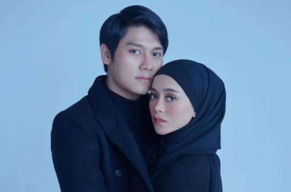 Dituding Bergantung pada Lesti Kejora, Rizky Billar Beberkan Rumah Cash dan Aset Miliknya Dituding Bergantung pada Lesti Kejora, Rizky Billar Beberkan Rumah Cash dan Aset Miliknya