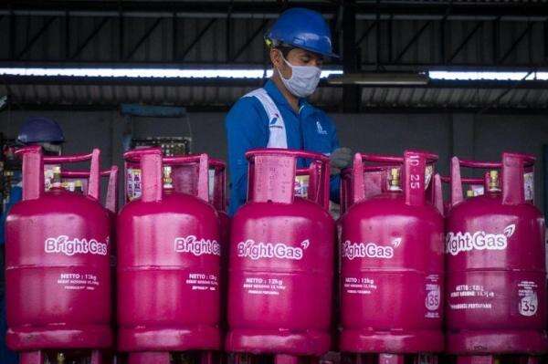 Ini Alasan Harga Gas LPG 5,5 Kg dan 12 Kg Turun Ini Alasan Harga Gas LPG 5,5 Kg dan 12 Kg Turun