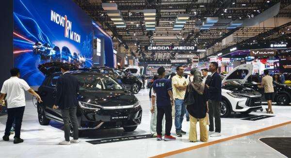 BYD Ungkap Pengguna M6 DM Bisa Pakai Listrik Murni Setiap Hari, Bensin Utuh BYD Ungkap Pengguna M6 DM Bisa Pakai Listrik Murni Setiap Hari, Bensin Utuh