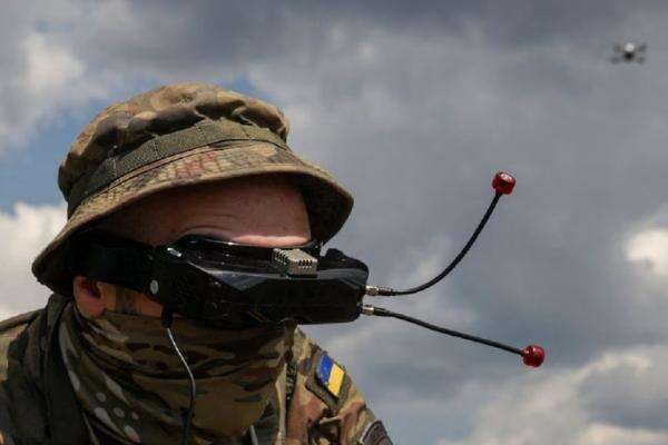 Tiru Strategi Iran, Ukraina Tembakkan 323 Drone ke Wilayah Rusia pada Malam Hari Tiru Strategi Iran, Ukraina Tembakkan 323 Drone ke Wilayah Rusia pada Malam Hari
