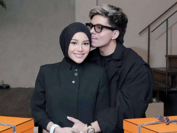 Aurel Hermansyah Hamil Anak Ketiga usai Berdoa Tambah Anak? Ini Faktanya! Aurel Hermansyah Hamil Anak Ketiga usai Berdoa Tambah Anak? Ini Faktanya!