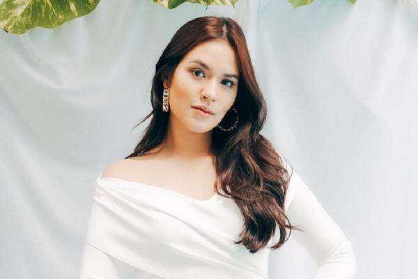 Ini Riwayat Pendidikan Penyanyi Cantik Raisa, Ternyata Lulusan Binus Ini Riwayat Pendidikan Penyanyi Cantik Raisa, Ternyata Lulusan Binus