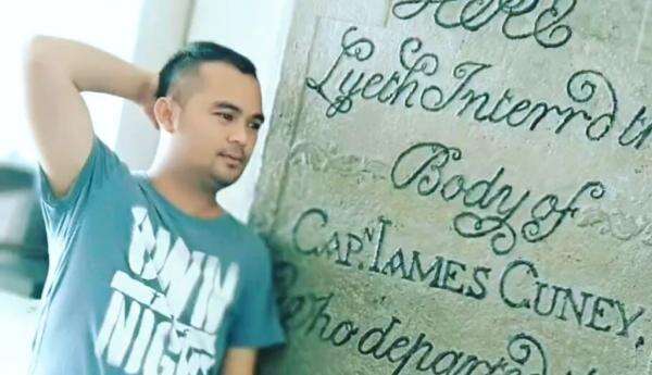 Sandy Permana Ternyata Berjualan Bakso Sambil Tunggu Panggilan Syuting Sandy Permana Ternyata Berjualan Bakso Sambil Tunggu Panggilan Syuting