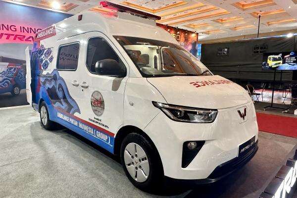 Wuling Mitra EV Disulap Jadi Ambulans, Dilengkapi Peralatan Medis Wuling Mitra EV Disulap Jadi Ambulans, Dilengkapi Peralatan Medis