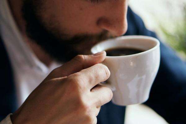 Sering Ngopi? Ini Bacaan Doa dan Zikir Sebelum Minum Kopi Sering Ngopi? Ini Bacaan Doa dan Zikir Sebelum Minum Kopi