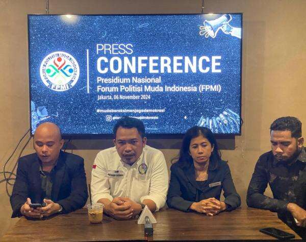 Ingin Masa Jabatan Anggota Legislatif Dibatasi, FMPI Ajukan Judicisl Review Ingin Masa Jabatan Anggota Legislatif Dibatasi, FMPI Ajukan Judicisl Review