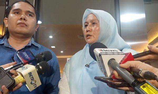 Gubernur Babel Ambil Alih Tugas Wagub usai Hellyana Diberhentikan Kasus Ijazah Gubernur Babel Ambil Alih Tugas Wagub usai Hellyana Diberhentikan Kasus Ijazah