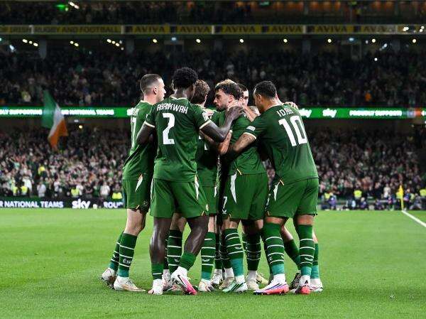Pelatih Timnas Irlandia Merasa Israel Coba Intimidasi, Stafnya Diludahi Pelatih Timnas Irlandia Merasa Israel Coba Intimidasi, Stafnya Diludahi