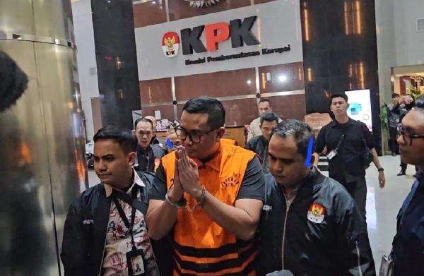 PDIP Bakal Pecat Bupati Klaten Hamenang Usai Jadi Tersangka KPK PDIP Bakal Pecat Bupati Klaten Hamenang Usai Jadi Tersangka KPK