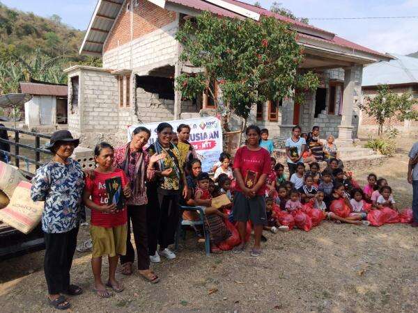 MNC Vision Networks Bersama MNC Peduli Salurkan Bantuan Kemanusiaan untuk Korban Bencana Alam di Ende Flores NTT MNC Vision Networks Bersama MNC Peduli Salurkan Bantuan Kemanusiaan untuk Korban Bencana Alam di Ende Flores NTT