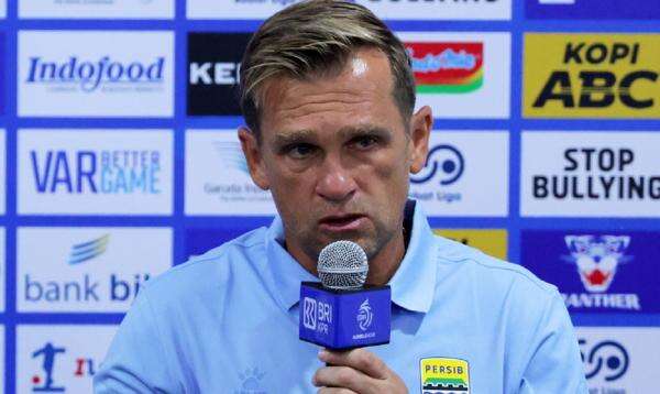 Ini yang Diwaspadai Pelatih Persib Bandung Igor Tolic dari Persija Jakarta Jelang Bentrok di Super League 2026-2027 Ini yang Diwaspadai Pelatih Persib Bandung Igor Tolic dari Persija Jakarta Jelang Bentrok di Super League 2026-2027