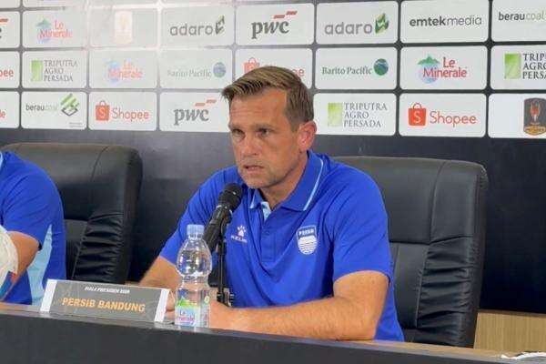 Persib Bandung Lolos Semifinal Piala Presiden 2026, Igor Tolic: Jadwal Kami Makin Padat Jelang Playoff ACL 2 Persib Bandung Lolos Semifinal Piala Presiden 2026, Igor Tolic: Jadwal Kami Makin Padat Jelang Playoff ACL 2