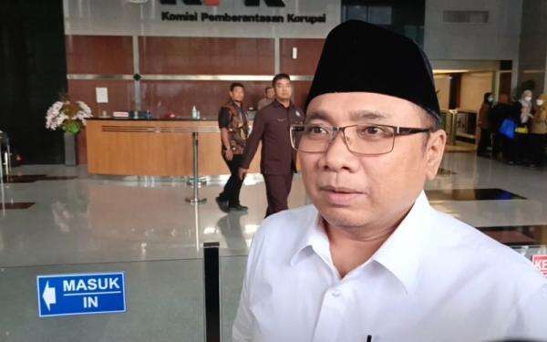 Kasus Kuota Haji, Gus Yaqut Didakwa Rugikan Keuangan Negara Rp622 Miliar Kasus Kuota Haji, Gus Yaqut Didakwa Rugikan Keuangan Negara Rp622 Miliar