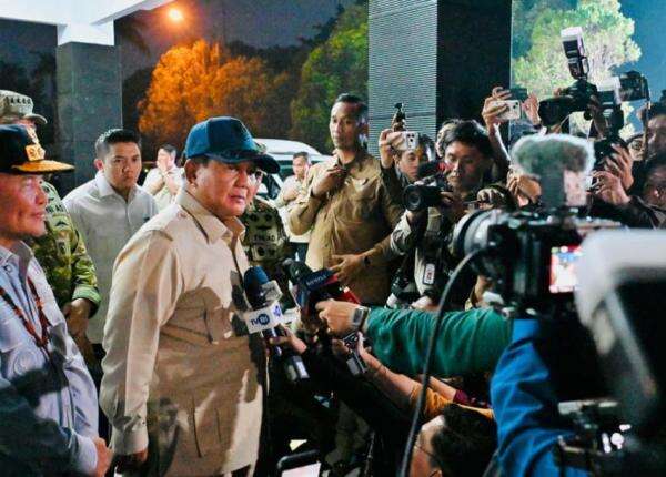 Karhutla Kalimantan Belum Padam, Prabowo: Segera Kita Atasi! Karhutla Kalimantan Belum Padam, Prabowo: Segera Kita Atasi!