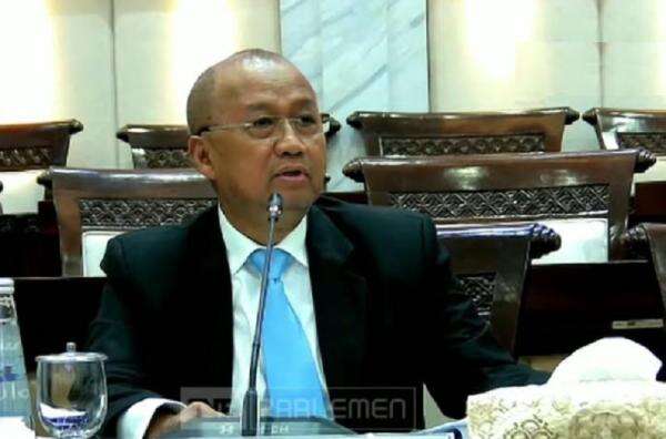 Komisi XI DPR Gelar Uji Kelayakan M Sarjito Calon Kepala Eksekutif Pengawas Bursa Mineral OJK Komisi XI DPR Gelar Uji Kelayakan M Sarjito Calon Kepala Eksekutif Pengawas Bursa Mineral OJK