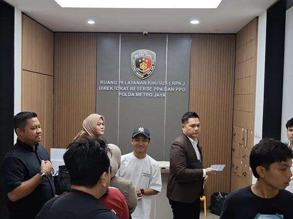 Hasil Asesmen LPSK Pelapor Betrand Peto Telah Keluar, Kuasa Hukum ANW Yakin Kliennya Korban TPKS Hasil Asesmen LPSK Pelapor Betrand Peto Telah Keluar, Kuasa Hukum ANW Yakin Kliennya Korban TPKS