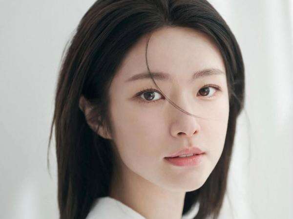 Kronologi Lengkap Kontroversi Ha Young hingga Minta Maaf gegara Leluhur Pro-Jepang! Kronologi Lengkap Kontroversi Ha Young hingga Minta Maaf gegara Leluhur Pro-Jepang!