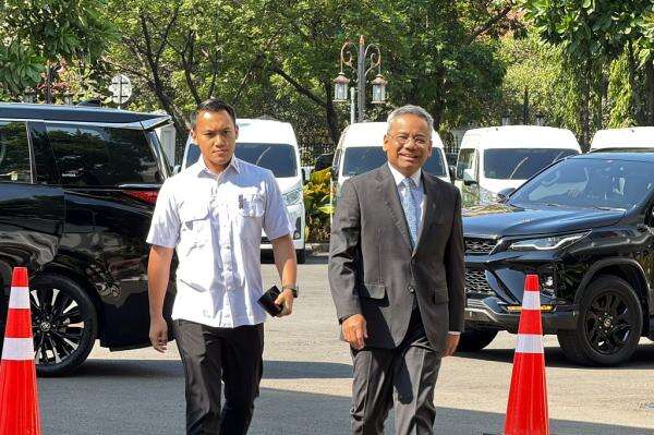 Wamenkeu Suahasil Datang ke Istana di Tengah Kabar Reshuffle, Gantikan Purbaya? Wamenkeu Suahasil Datang ke Istana di Tengah Kabar Reshuffle, Gantikan Purbaya?