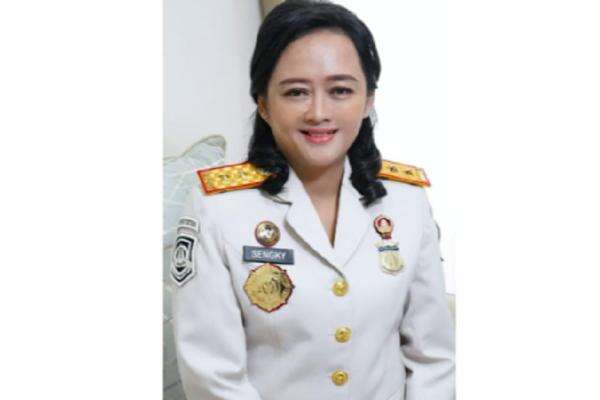 Kakanwil Imigrasi Bali Felucia Sengky Ratna Raih Anugerah Figur Akselerator Kemajuan Kakanwil Imigrasi Bali Felucia Sengky Ratna Raih Anugerah Figur Akselerator Kemajuan