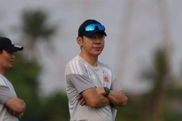 Persija Bantah Shin Tae-yong Disanksi 10 Tahun oleh KFA Persija Bantah Shin Tae-yong Disanksi 10 Tahun oleh KFA