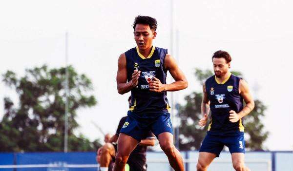 Pulih dari Cedera, Beckham Putra Siap Menggila di Laga Persib Bandung vs Persik Kediri Pulih dari Cedera, Beckham Putra Siap Menggila di Laga Persib Bandung vs Persik Kediri