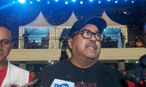 14.000 Warga Nobar Final Piala Dunia di Lapangan Banteng, Rano Karno Ngaku Kaget 14.000 Warga Nobar Final Piala Dunia di Lapangan Banteng, Rano Karno Ngaku Kaget