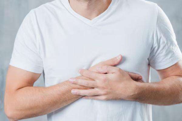 Mitos atau Fakta: Nyeri Dada Sebelah Kiri saat Olahraga Tanda Pasti Masalah Jantung? Mitos atau Fakta: Nyeri Dada Sebelah Kiri saat Olahraga Tanda Pasti Masalah Jantung?