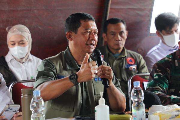 Kepala BNPB Minta Maaf soal Pernyataan Kehidupan Masyarakat Kalimantan Normal di Tengah Karhutla Kepala BNPB Minta Maaf soal Pernyataan Kehidupan Masyarakat Kalimantan Normal di Tengah Karhutla