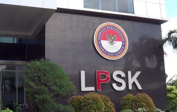 Penggerebekan Ponpes Sukoharjo, DPR RI Minta LPSK Beri Pendampingan Pulihkan Trauma Santriwati Penggerebekan Ponpes Sukoharjo, DPR RI Minta LPSK Beri Pendampingan Pulihkan Trauma Santriwati